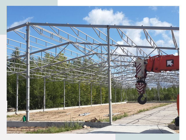 Строительство конюшен в Зеленокумск от 611 руб. под ключ